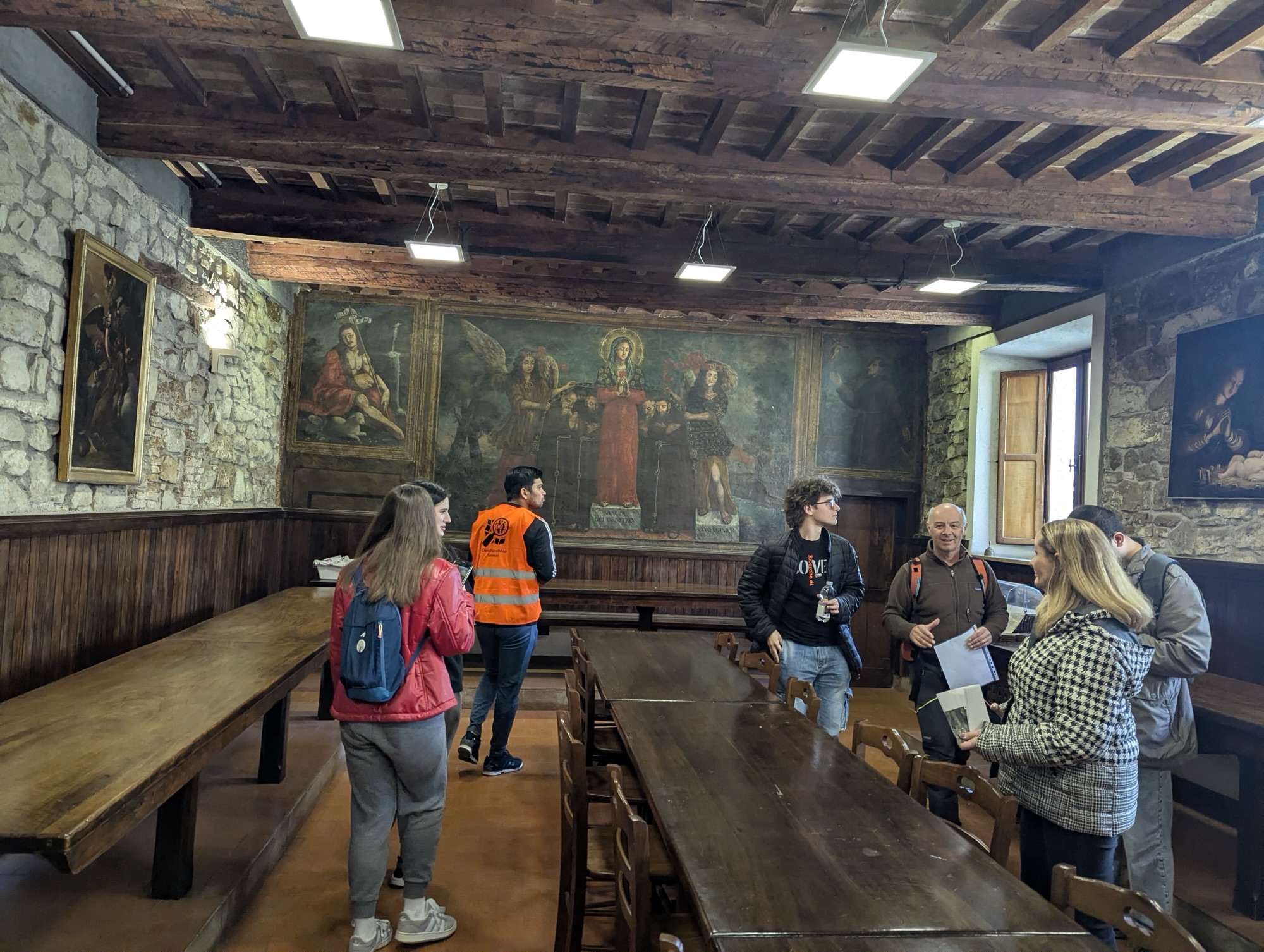 Group 2 inside the Renacavata convent Photo: Anisa Kuci